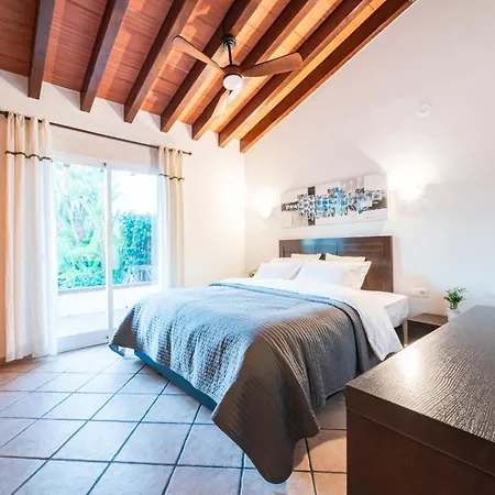 Beachside Marbellac
